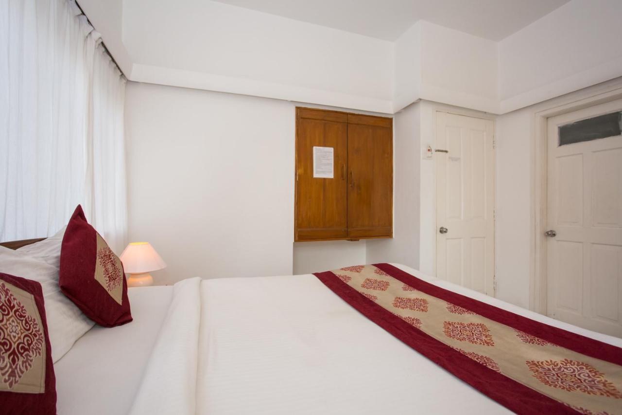 Oyo Flagship Hotel Silver Nest Pancsgani Kültér fotó